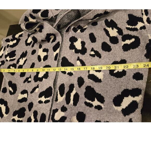 Anthropologie FATE Hooded Open Animal Print Cardigan Gray Black Medium Pockets - Picture 8 of 9